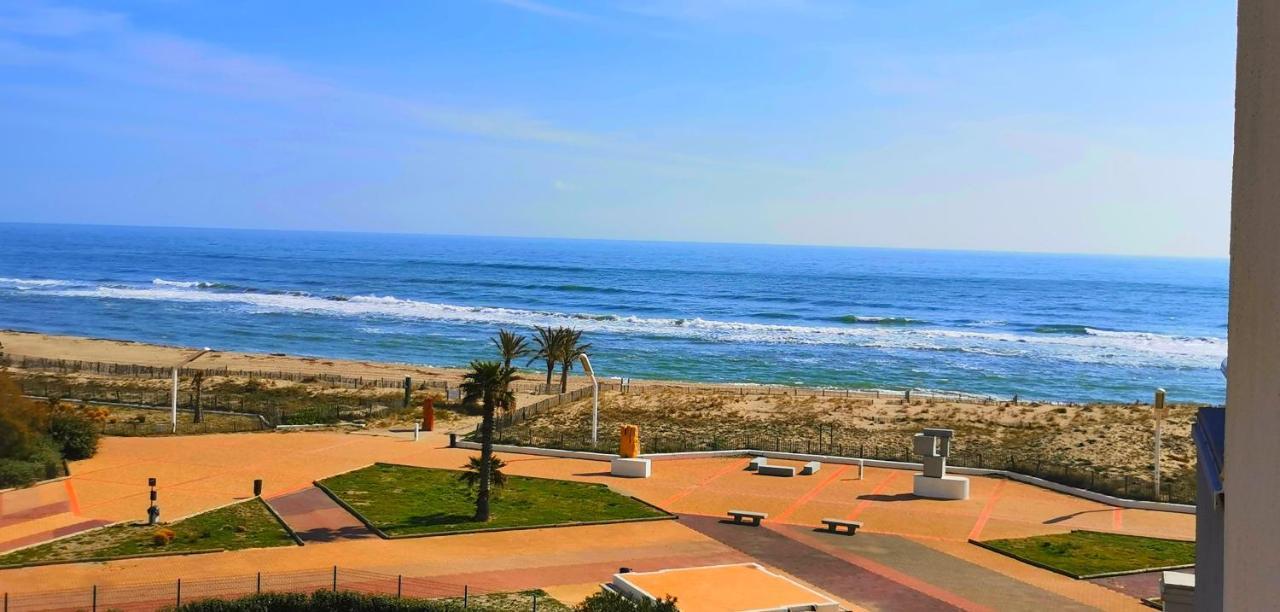 Soleil Levant 2 - En Bord De Mer - Superbe Appartement Cosy - Acces Direct Plage - Proche Commerces Et Animations Le Barcares Bagian luar foto