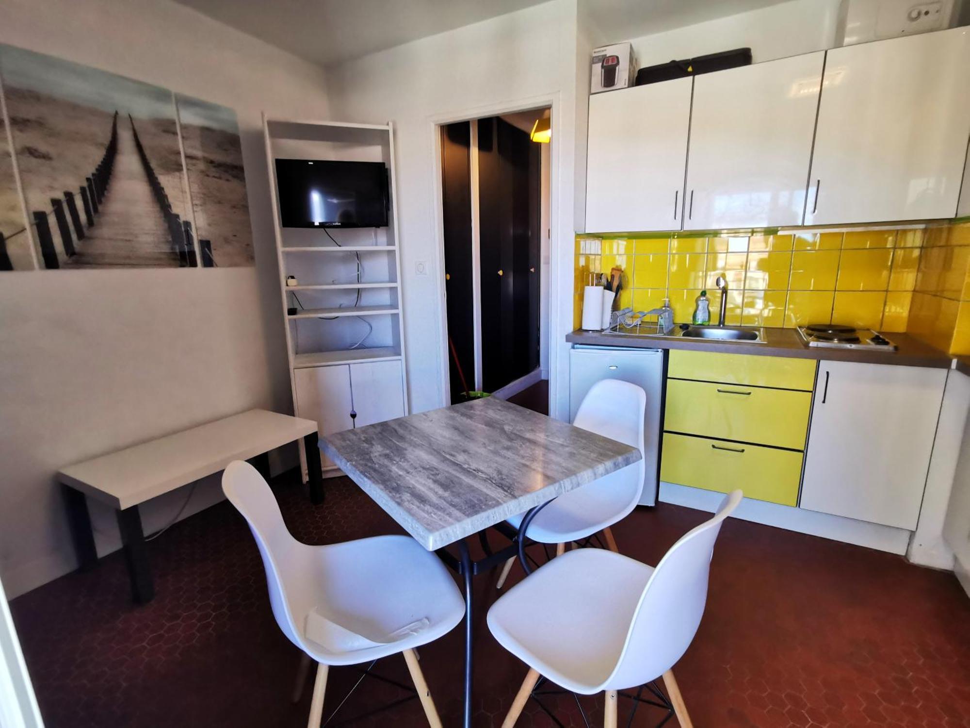 Soleil Levant 2 - En Bord De Mer - Superbe Appartement Cosy - Acces Direct Plage - Proche Commerces Et Animations Le Barcares Bagian luar foto